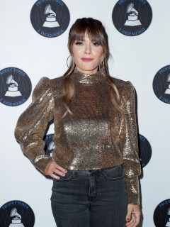 Foto de Kany García, quien confesó que le daría un Grammy a Mon Laferte