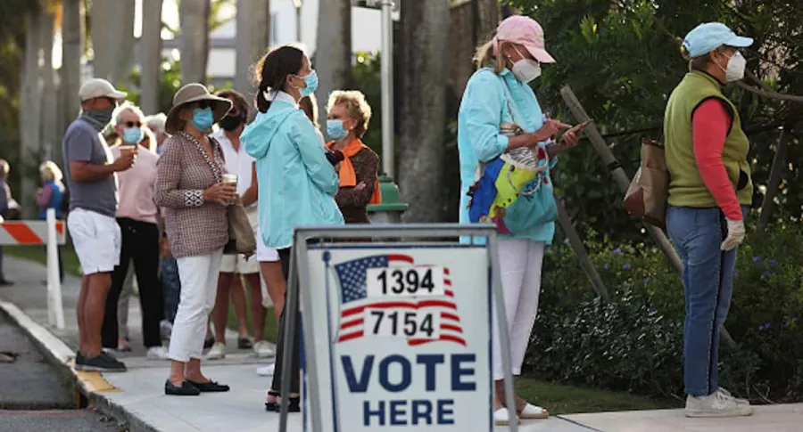 Elecciones Estados Unidos 2020: hispanos votan en Florida.