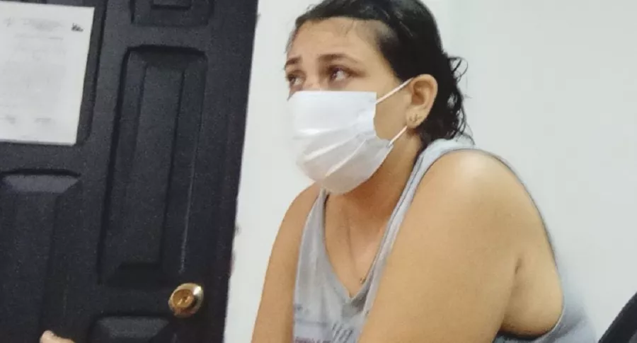  Leidis Yasmín Bautista, mujer acusada de matar al marido en una pelea, en audiencia