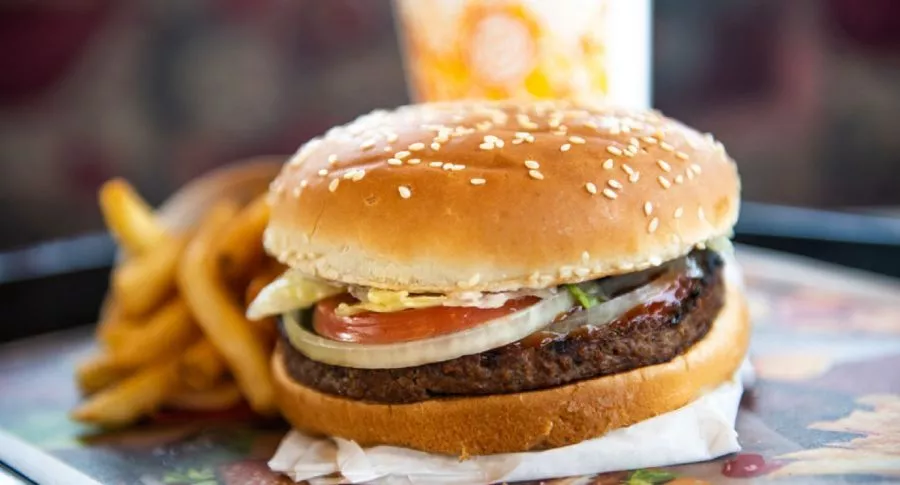 Una hamburguesa de Burger King, a propósito del llamado a sus clientes para que le compren a la competencia.