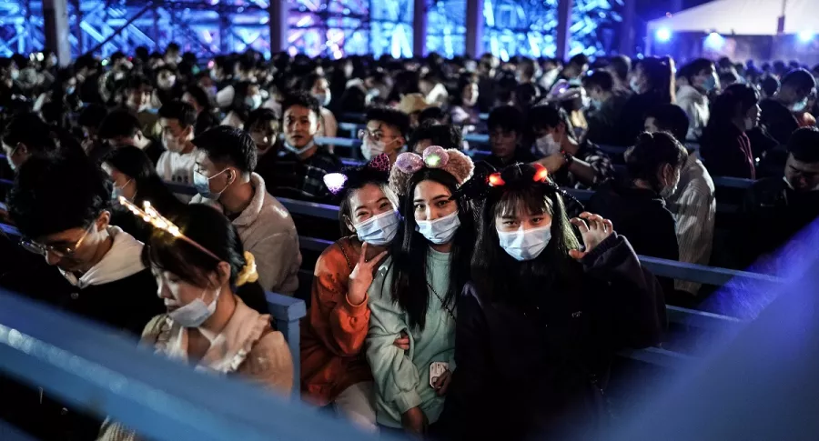 Decenas de personas en Wuhan denunciaron que el gobierno de China quiere silenciarlos sobre el COVID-19 ante la visita de la OMS.