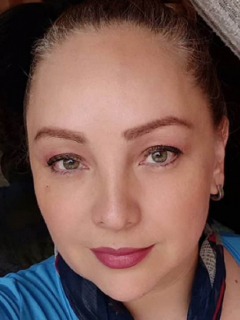 Selfi de Ana Victoria Beltrán, actriz que fue Daniela Franco en 'Padres e hijos y dedicó mensaje por muerte de Roberto Reyes.