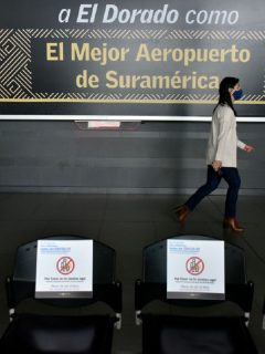 Gobierno pediría visa a extranjeros de 7 países por COVID-19