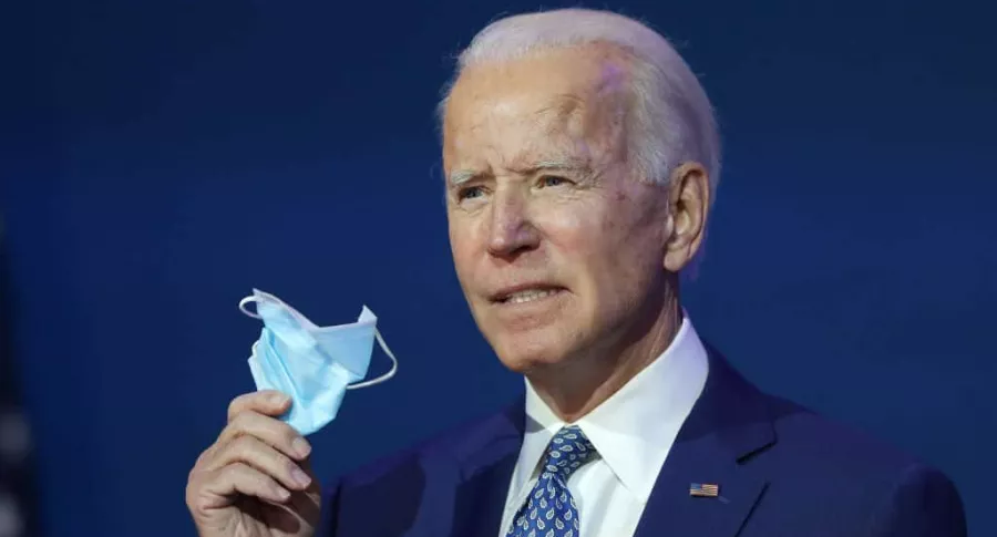 Joe Biden, que imploró a todos los estadounidense usar tapabocas