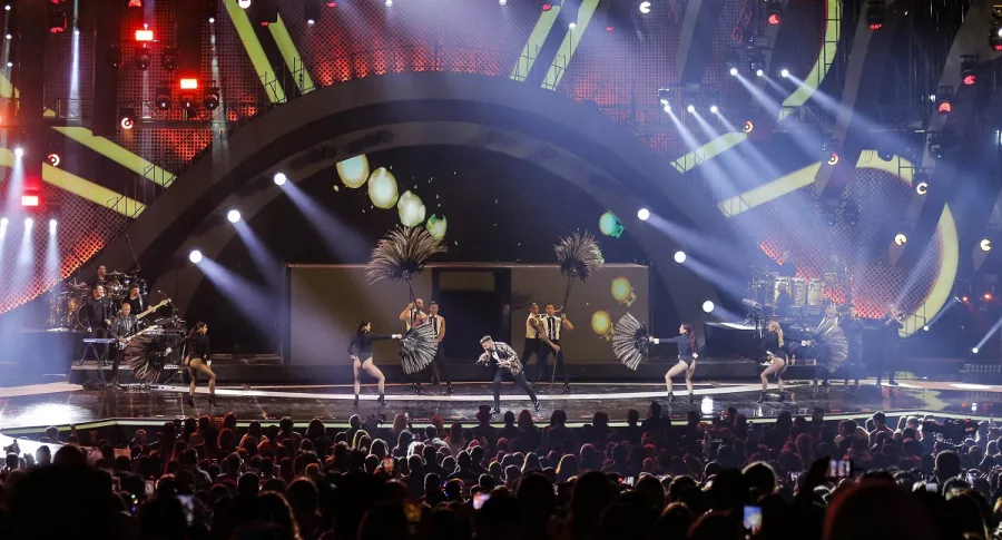 El Festival de la Canción de Viña del Mar, en el que este año se presentó el cantante puertorriqueño Ricky Martin, fue suspendido para el año entrante por el coronavirus.