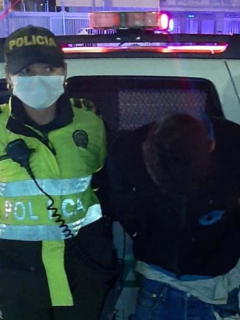 El agresor de una funcionaria de Transmilenio fue identificado como Edison Valenzuela, y sería reincidente.