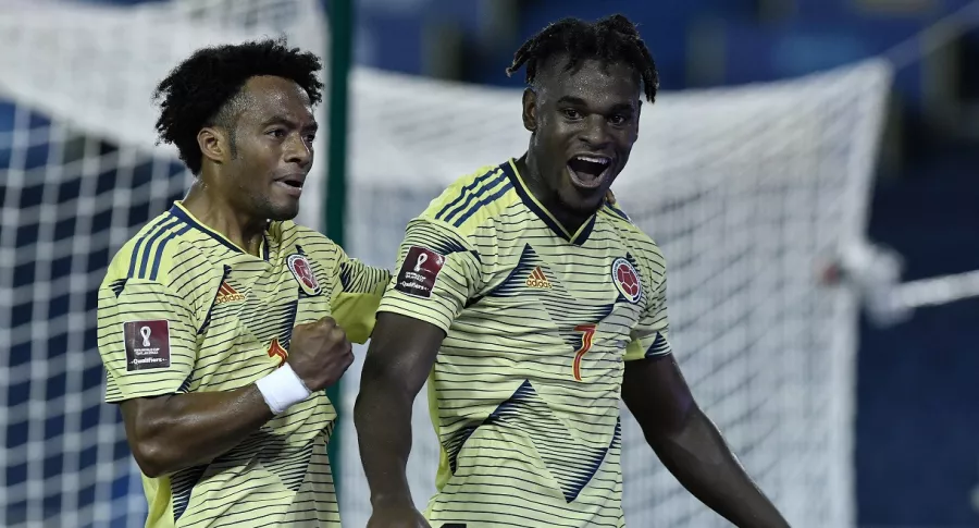 Jugadores de la Selección Colombia celebrando gol, posible formación para el partido Colombia vs. Uruguay