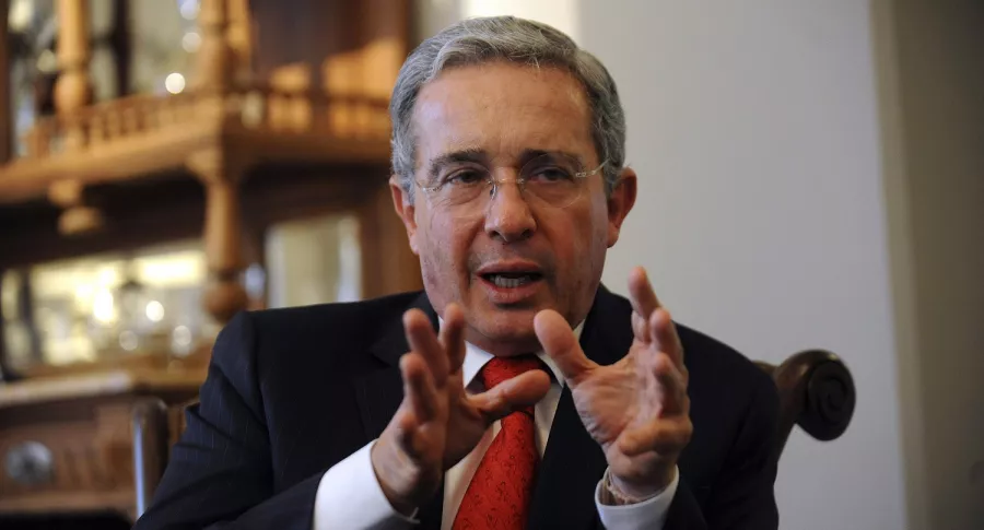 Álvaro Uribe Vélez, que reconoció el deterioro de su imagen 