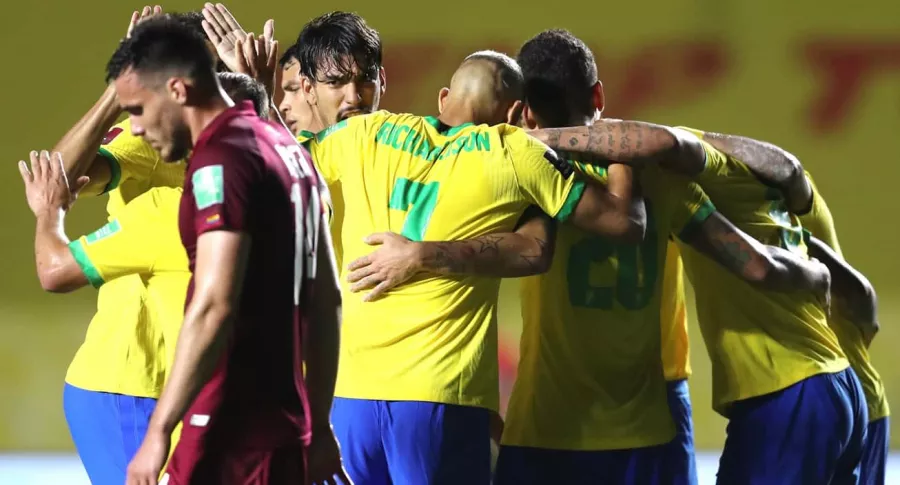 Brasil vence 1-0 a Venezuela en Eliminatorias con gol de Firmino.