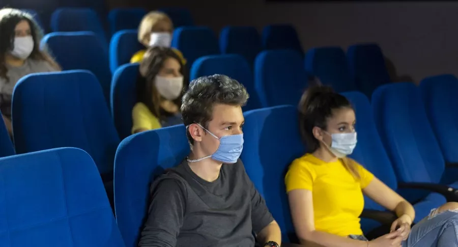 Este jueves 26 de noviembre abrirán las primeras salas de cine durante la pandemia en Colombia.