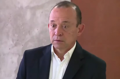 Santiago Uribe Vélez, hermano de Álvaro Uribe, al que le archivaron proceso por financiamiento de paramilitares