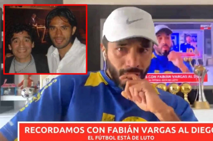 Fabián Vargas llorando por la muerte de Diego Maradona