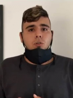 El joven ayudó a Tomy Jay a grabar el video que causó rechazo en redes sociales.