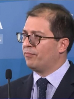Francisco Barbosa, que se llevó susto por aterrizaje de avión donde viajaba, durante un discurso en la Fiscalía