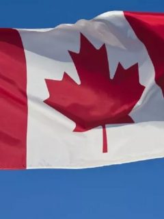Bandera de Canadá, país que ofrece nuevas facilidades para que colombianos estudien allá