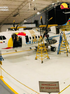 Avión de la aerolínea Satena, que recibirá 40.000 millones de pesos por parte del Gobierno Nacional.