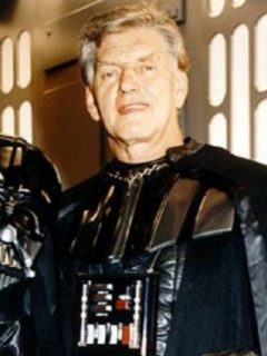 Dave Prowse, quien falleció e a los 85 años, durante las grabaciones de Star Wars.
