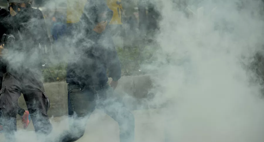 Gases lacrimógenos que volvieron a prohibirse en protesta de Colombia