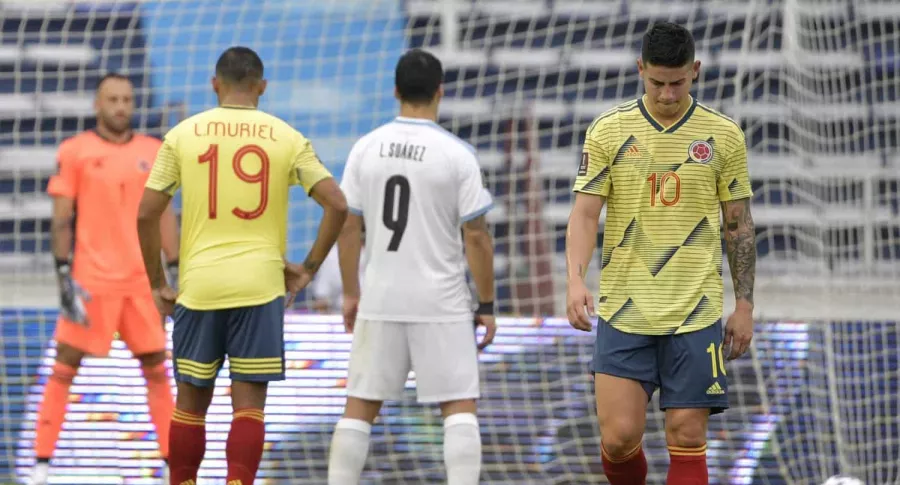 Juego de la Selección Colombia contra Uruguay ilustra nota sobre Jesurún diciendo que no hubo peleas en el vestuario de la 'tricolor'. 