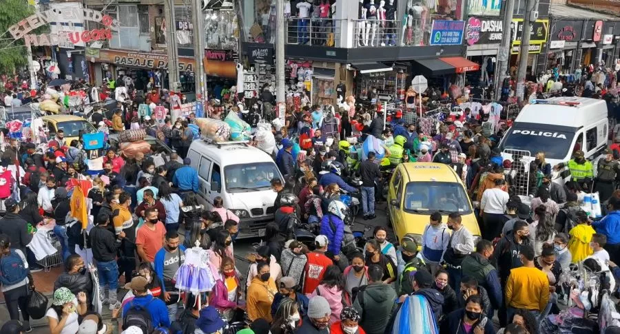 Imagen de referencia de las aglomeraciones en el centro de Bogotá. 