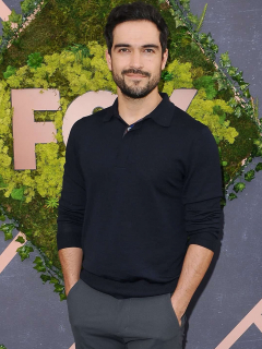 Foto de Alfonso Herrera, quien se convirtió en padre por segunda vez.