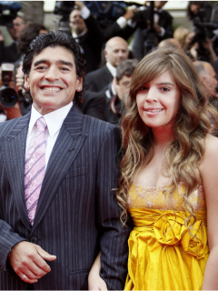 Diego Maradona con Dalma en uno evento hace 10 años.
