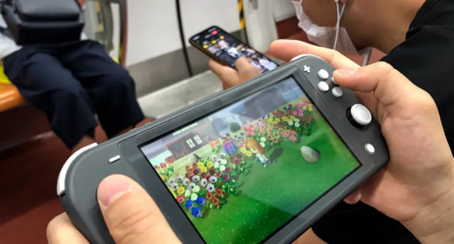 Nintendo Switch, consola de videojuegos por la que la empresa podría ser demandada tras varios de reportes en fallos de calidad.