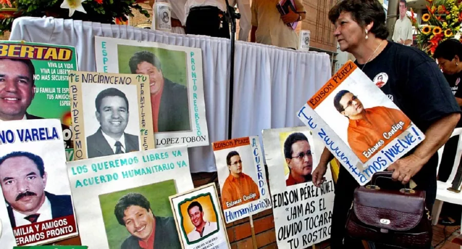 12 diputados del Valle del Cauca fueron secuestrados en 2002 y solo uno sobrevivió.