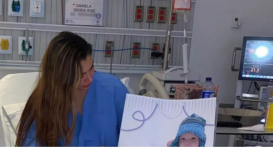 Nanis Ochoa en la clínica donde la hospitalizaron tras tener complicaciones en su embarazo, ilustra nota de quién es y qué le pasó (su estado de salud).