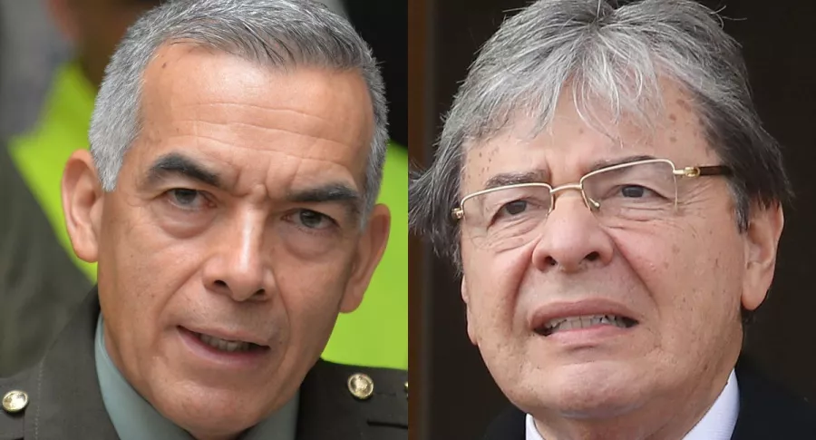 El director de la Policía, general Óscar Atehortúa, y el ministro de Defensa, Carlos Holmes Trujillo.
