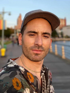 Foto de Santiago Reyes, quien confesó cómo salió del 'clóset'