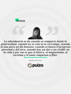 Frase destacada sobre columna de la abundancia en el amor