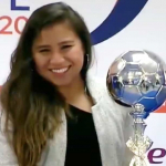 “Jugaba descalza”: Leicy Santos, con tono español y el premio a mejor latina