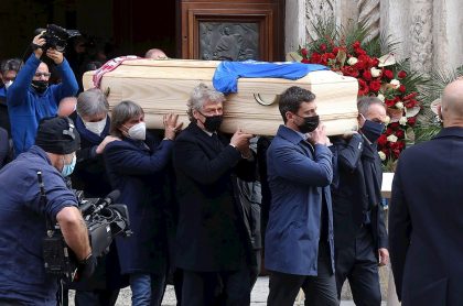 Funeral de Paolo Rossi, quien falleció a los 64 años.