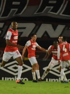Partido de Santa Fe en marzo de 2020 para ilustrar nota sobre seguridad en la final de la Liga BetPlay