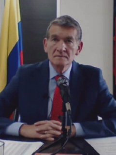 Ángel Custodio Cabrera y Alberto Carrasquilla, ministro de Trabajo y Hacienda que tendrían diferencias por salario mínimo del 2021.
