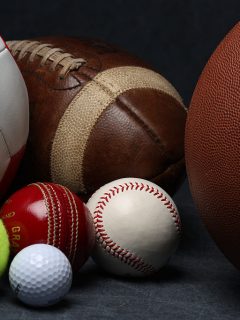 Elementos deportivos ilustran nota sobre cómo cambió el deporte en 2020