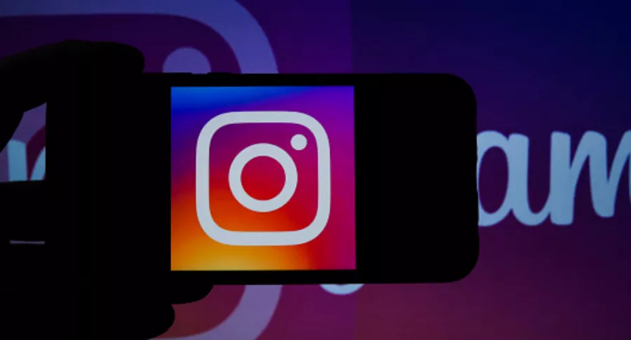 Instagram habilitó la posibilidad de usar un botón de WhatsApp en perfiles.