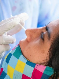 un estudio de seroprevalencia identifica no solo casos activos, sino también aquellos que ya tuvieron COVID-19.