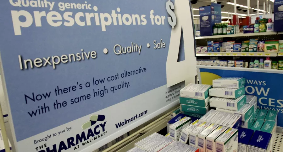 Cartel grande anuncia, en septiembre de 2006, nuevos precios dentro de la farmacia Walmart, demandada por el Departamento de Justicia de EE.UU., por crisis de opiáceos.