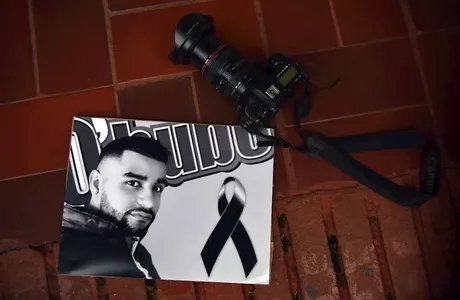 Periodistas exigen justicia por asesinato de colega a manos de sicarios en Cali