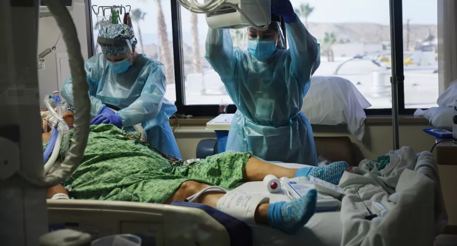 Imagen de unidad de cuidados intensivos ilustra artículo Coronavirus, principal causa de muerte en Colombia 