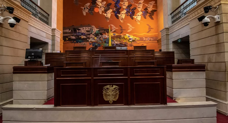 Presidencia de la República anunció un ajuste de los funcionarios administrativos de Senado y Cámara