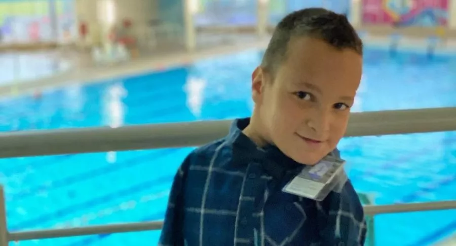 Ismail Zulfic, niño de 10 años sin brazos, Deportista del año en Bosnia.