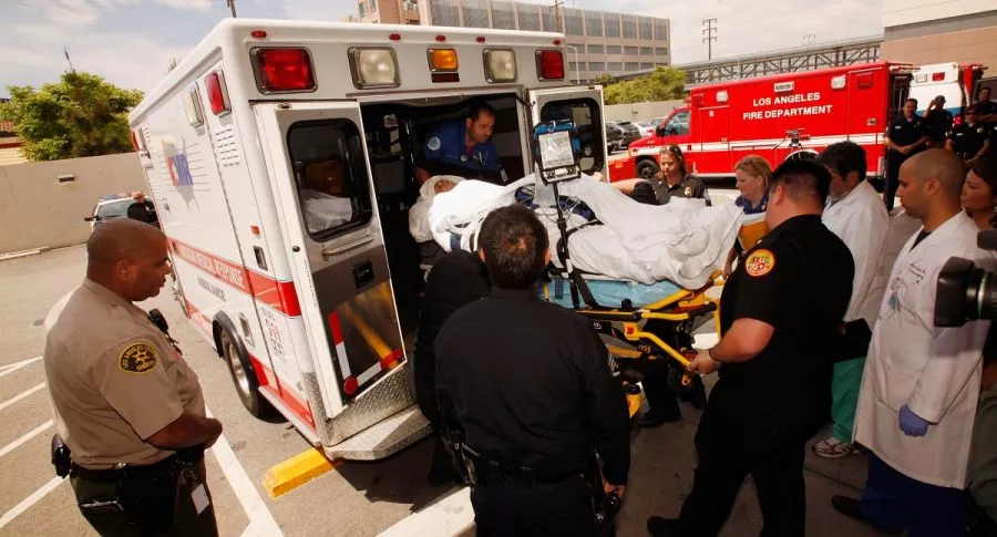 Ambulancias no llevarán pacientes con pocas chances de sobrevivir en Los Ángeles.