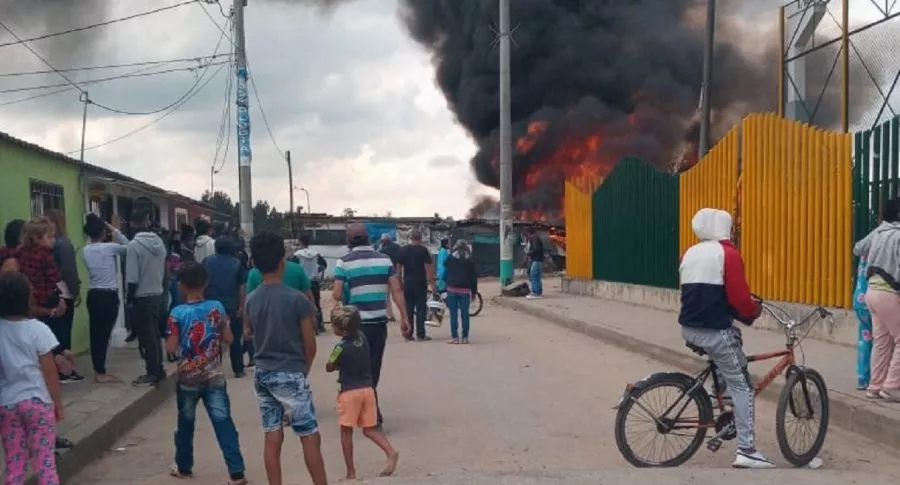 Incendio que se generó en Mosquera (Cundinamarca) este viernes 8 de enero