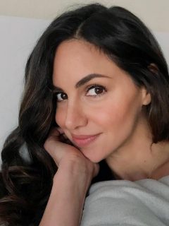 Selfi de Valerie Domínguez, ilustra nota sobre datos de ella como su cumpleaños, su edad, su noviazgo con ‘el Pollo’ y su prima Shakira.