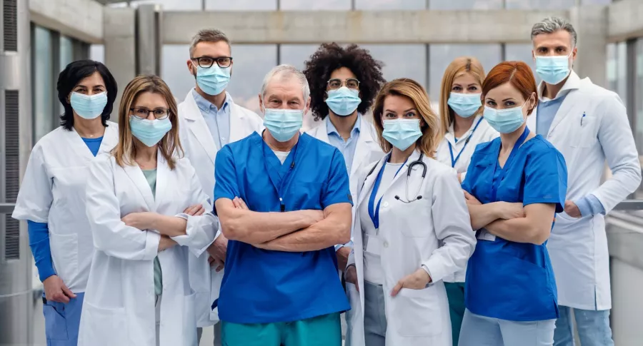 Médicos de Venezuela llegan a Bogotá a apoyar la emergencia que se vive por la pandemia.