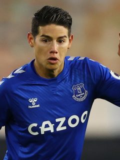 James Rodríguez jugando con el Everton, equipo al que sí llegó gratis