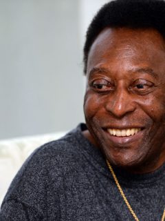 Foto de Pelé en ilustra nota sobre su documental en Netflix